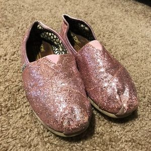 Pink sparkle Toms